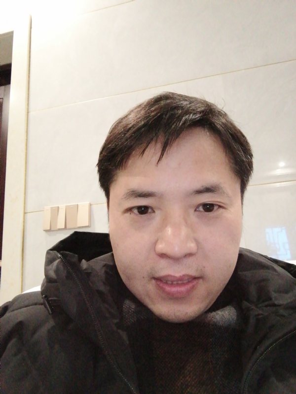 小小的第一张照片--宜丰闪婚服务中心
